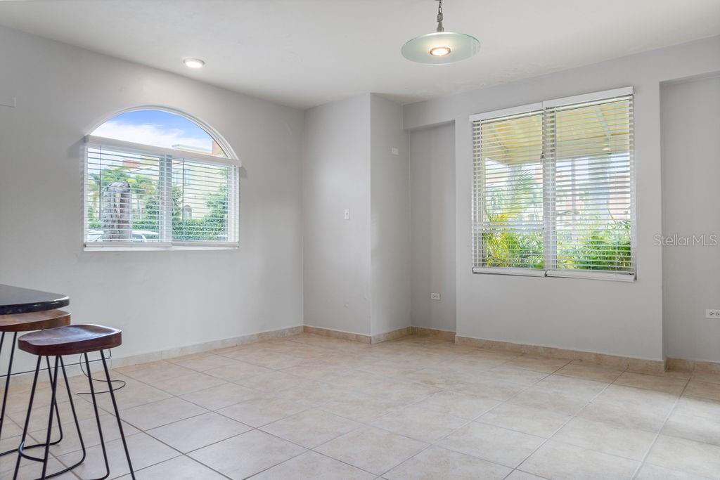 AQUABELLA - Residential Lease