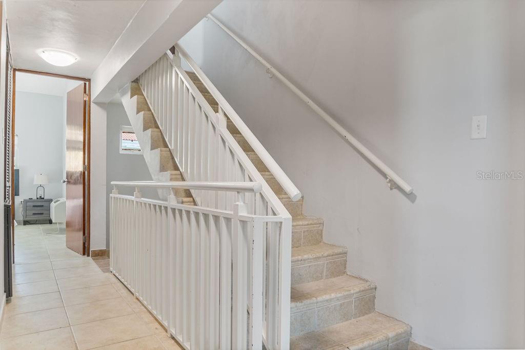 AQUABELLA - Residential Lease