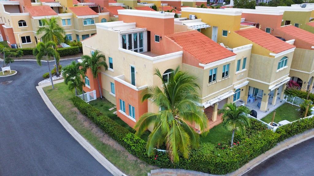 AQUABELLA - Residential Lease