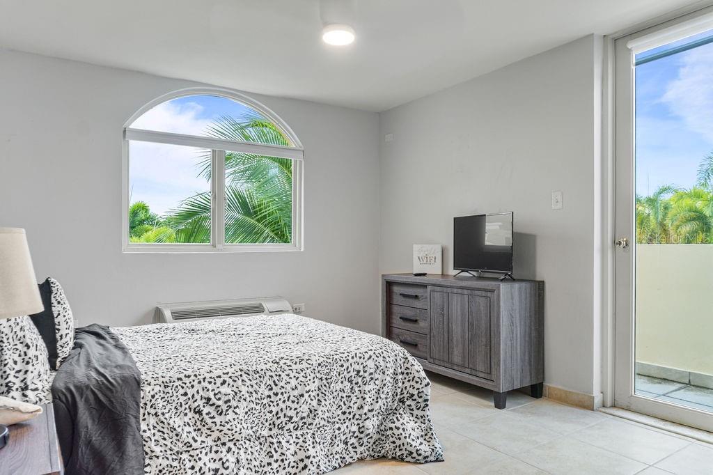 AQUABELLA - Residential Lease