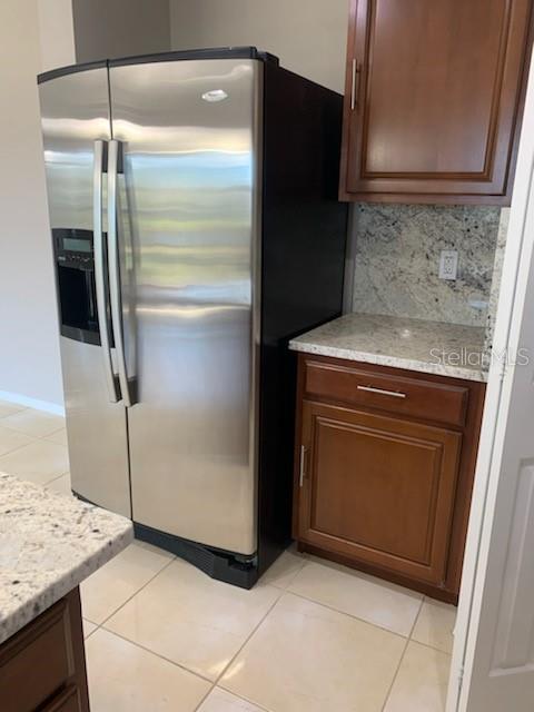 CREEKSIDE - Residential Lease