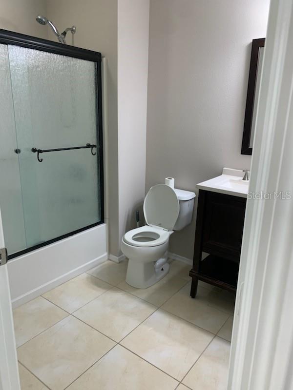 CREEKSIDE - Residential Lease