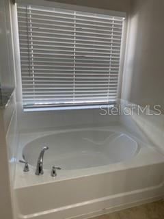 CREEKSIDE - Residential Lease