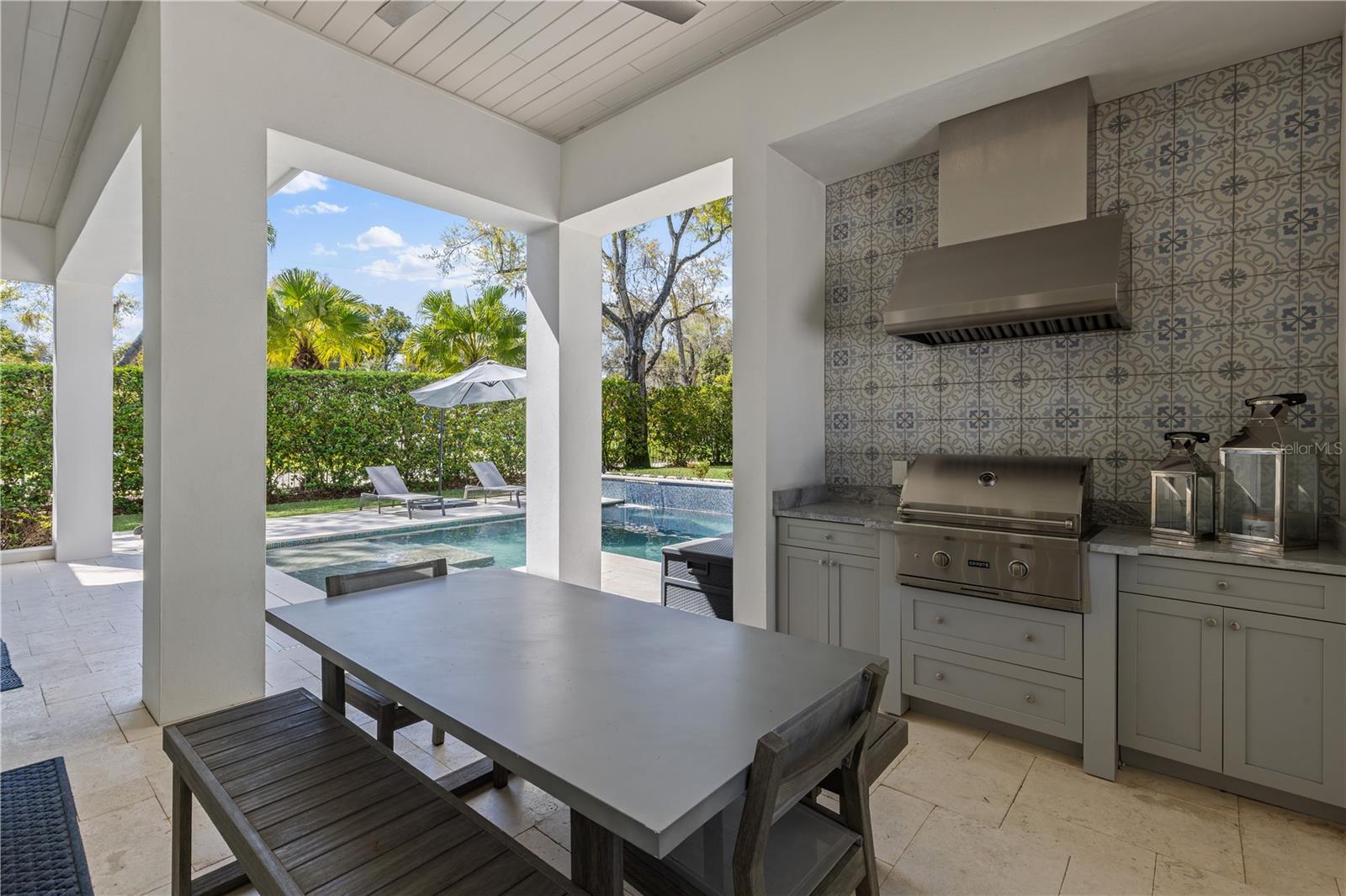 DAVIS SHORES - Residential