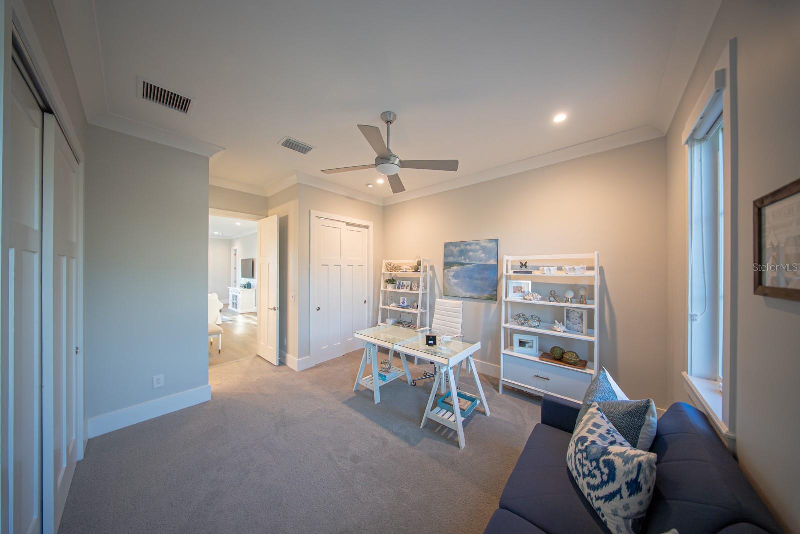 DAVIS SHORES - Residential