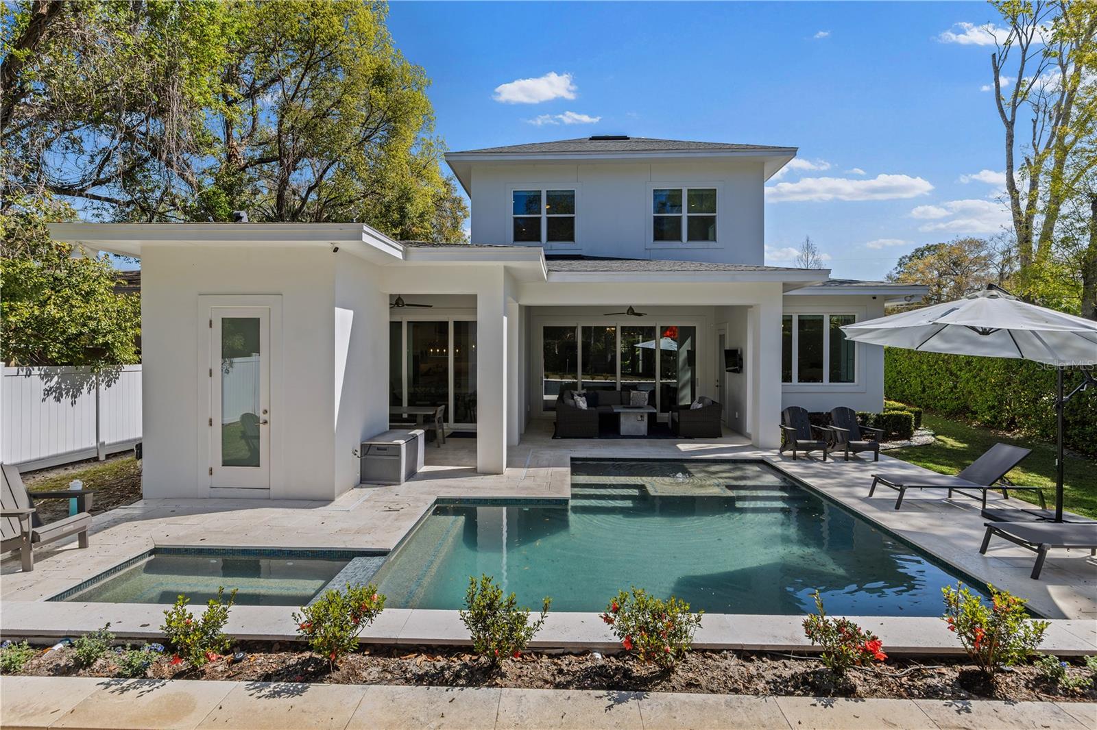 DAVIS SHORES - Residential