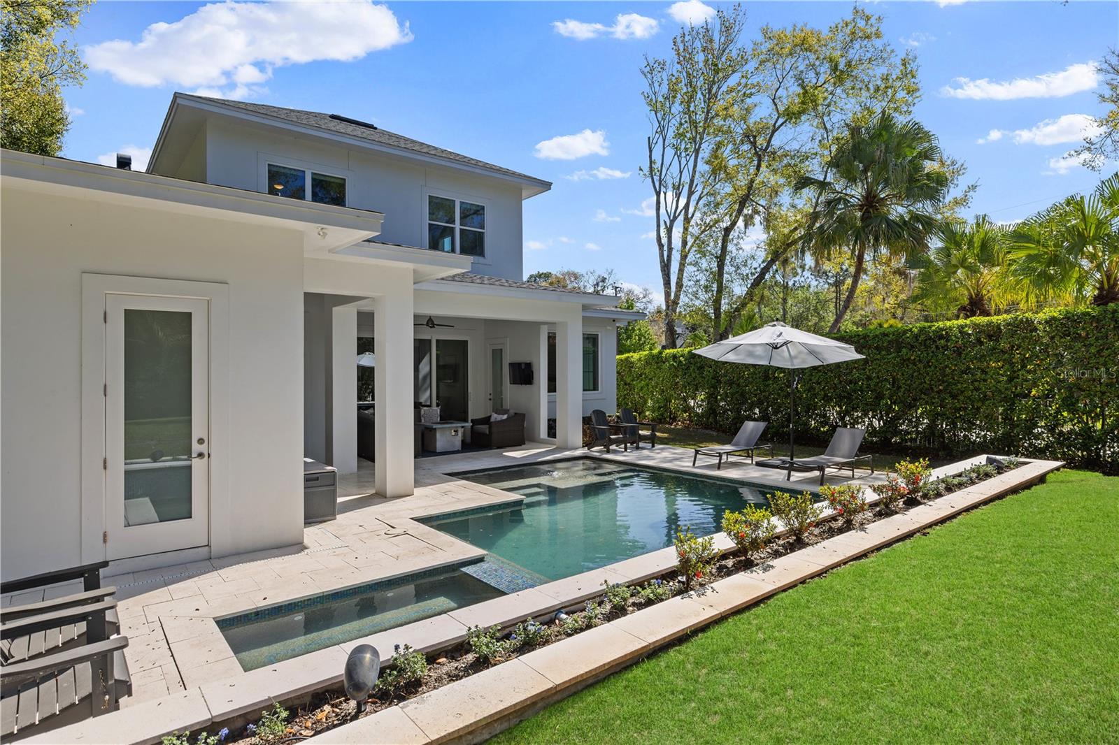 DAVIS SHORES - Residential