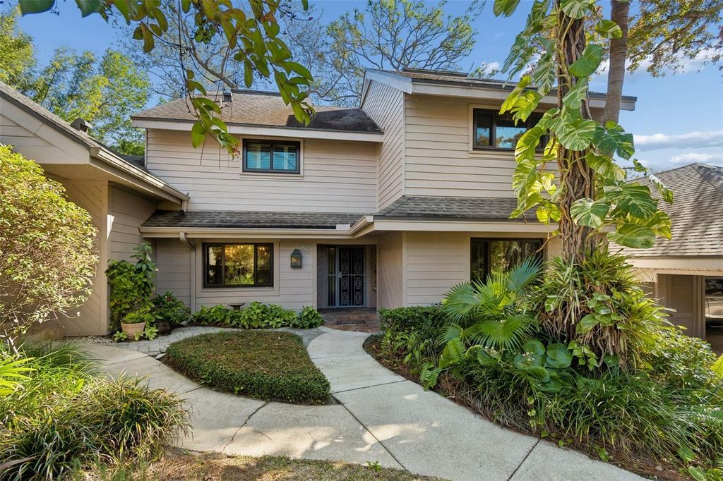 Photo of 401 Old Mill Pond Road, Palm Harbor, FL 34683 (MLS # TB8463774)