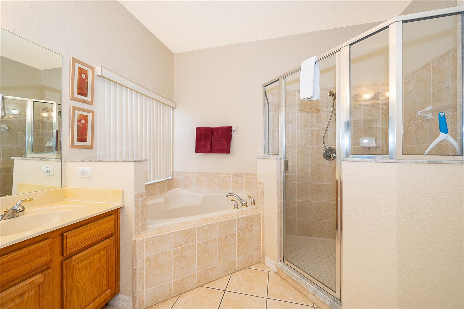 MANOR AT WEST HAVEN - Residential