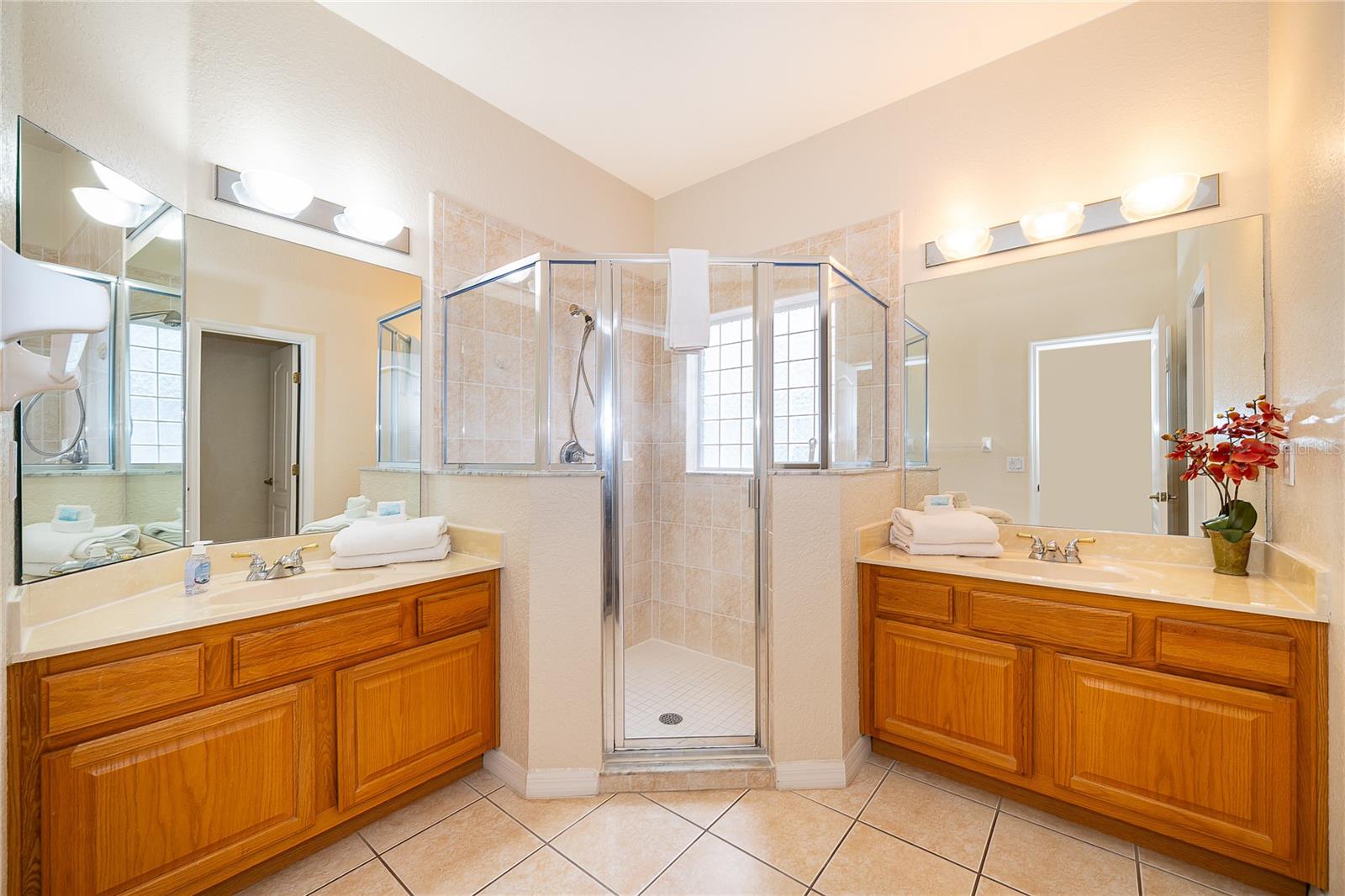 MANOR AT WEST HAVEN - Residential