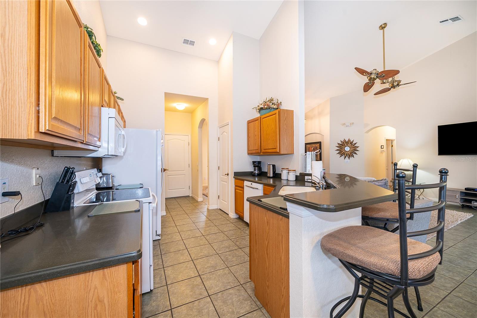 MANOR AT WEST HAVEN - Residential