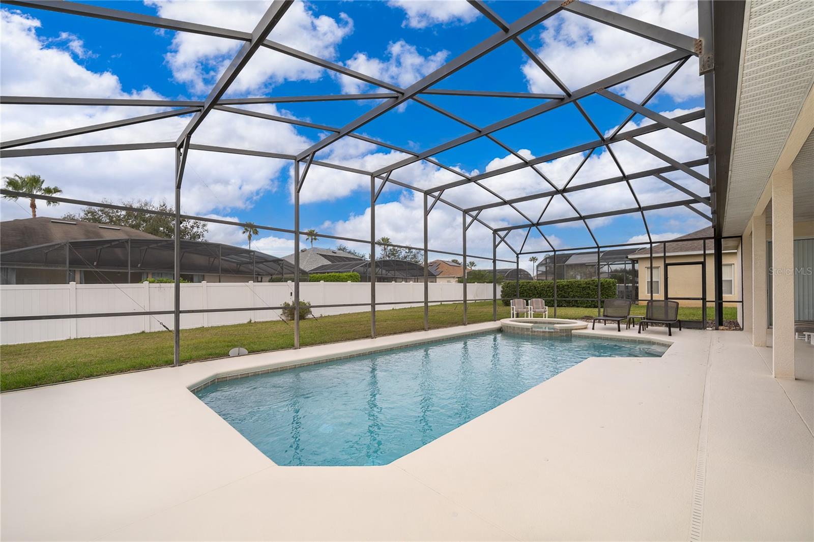 MANOR AT WEST HAVEN - Residential