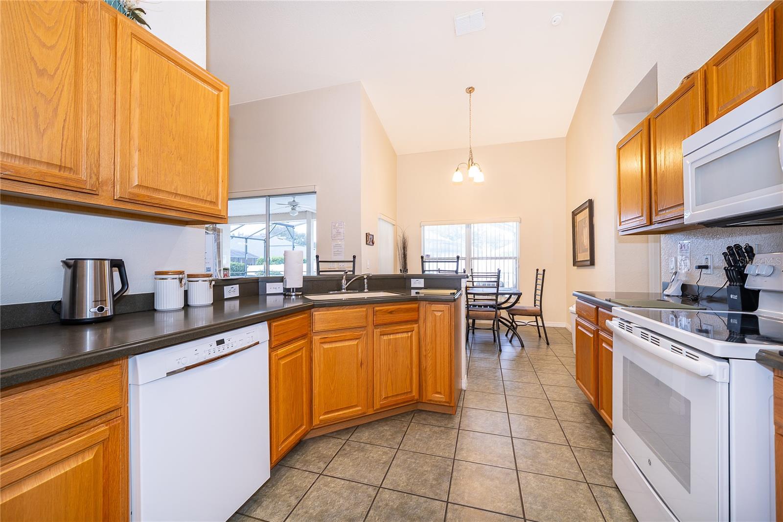 MANOR AT WEST HAVEN - Residential