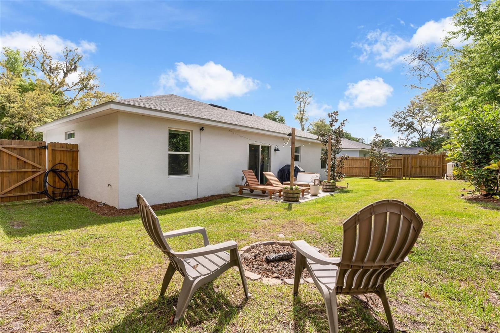 WEST HIGHLANDS - Residential