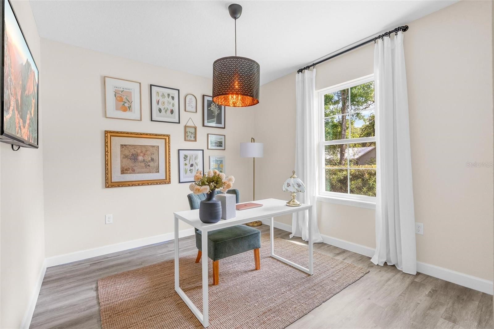 WEST HIGHLANDS - Residential