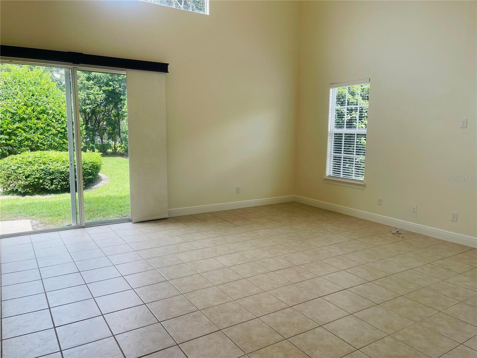 KEENES POINTE UT 06 50 95 - Residential Lease