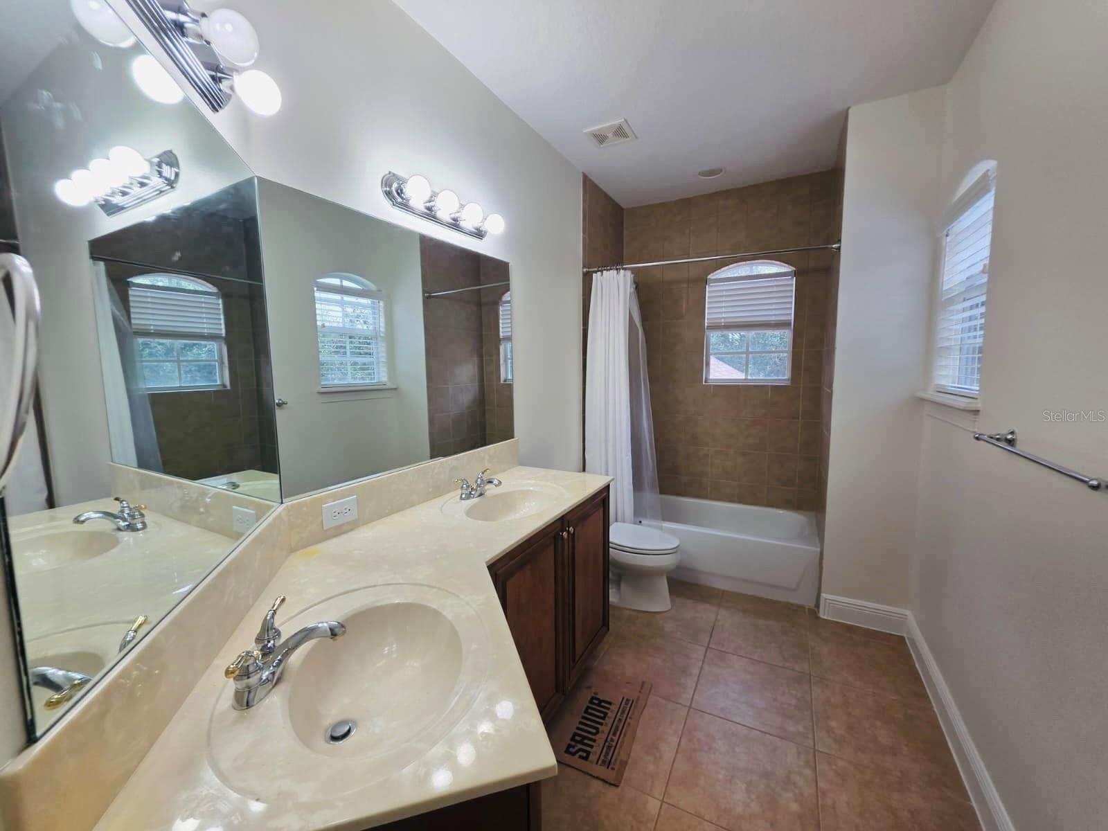 KEENES POINTE UT 06 50 95 - Residential Lease