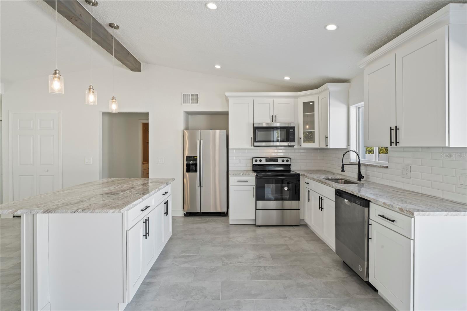 SPRING HILL - Residential