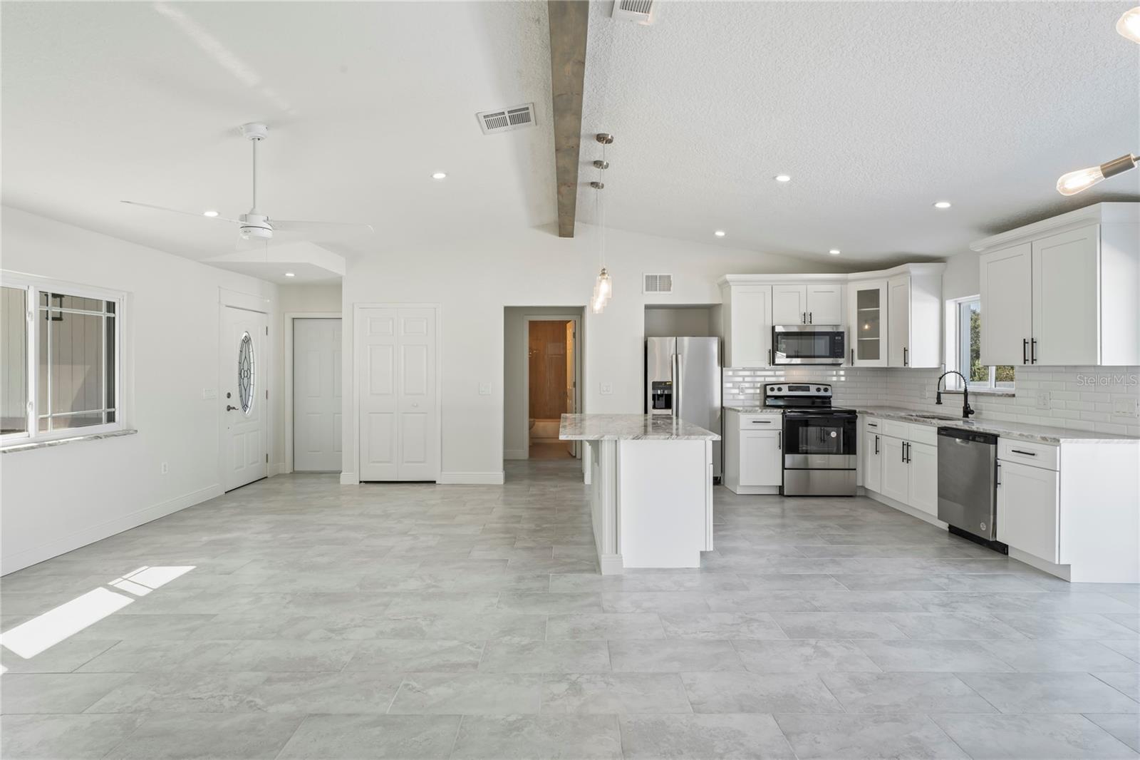 SPRING HILL - Residential