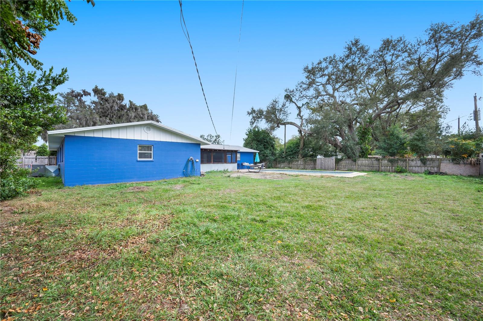 ACREAGE - Residential