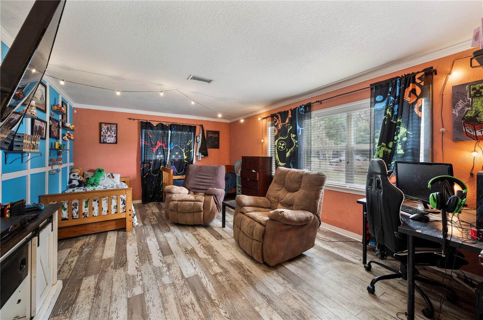 ACREAGE - Residential