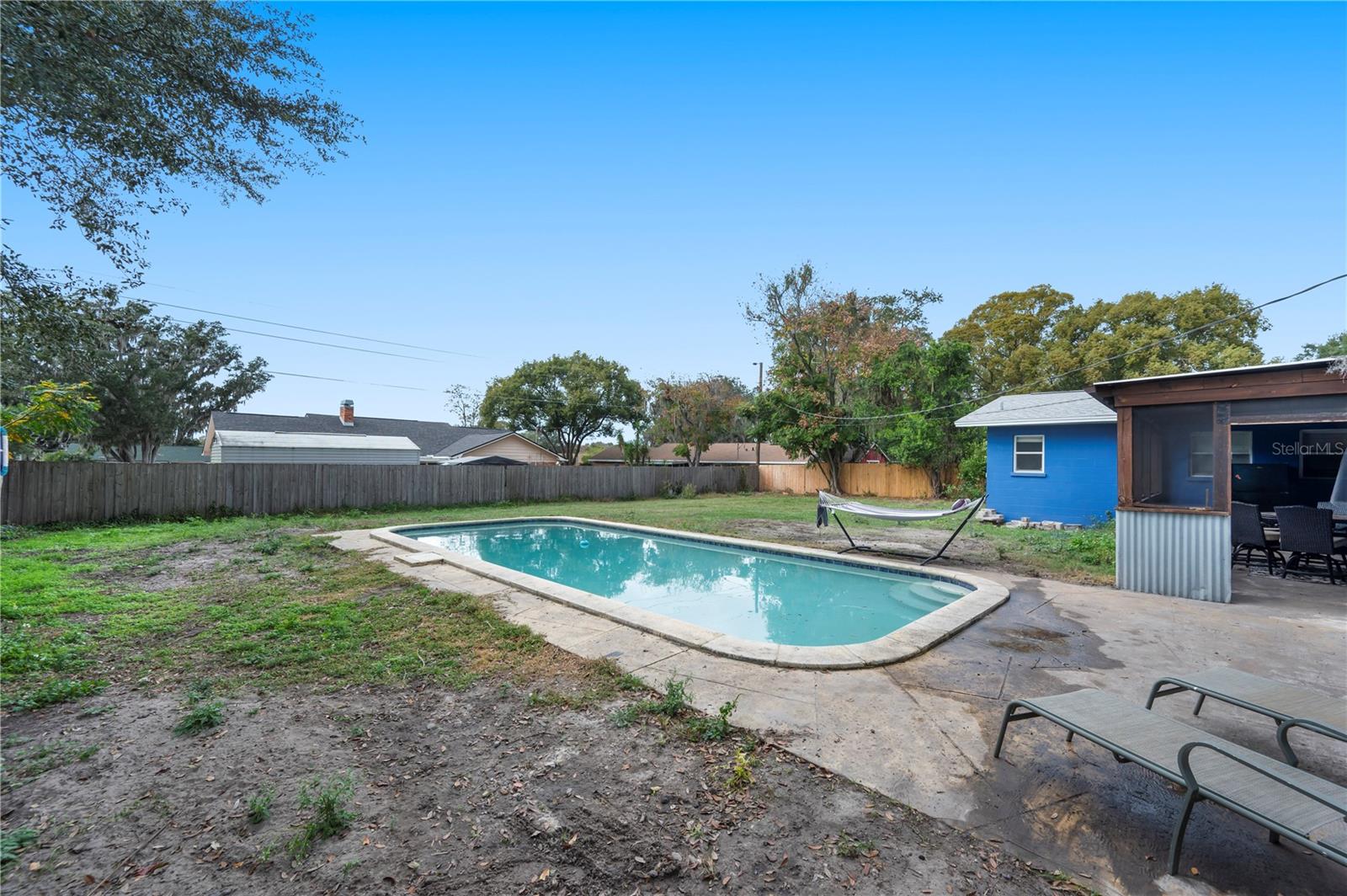 ACREAGE - Residential