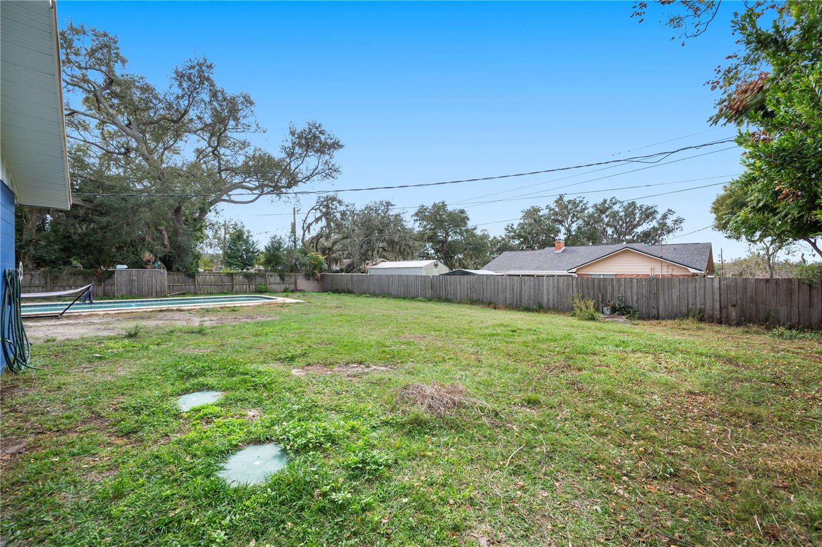 ACREAGE - Residential