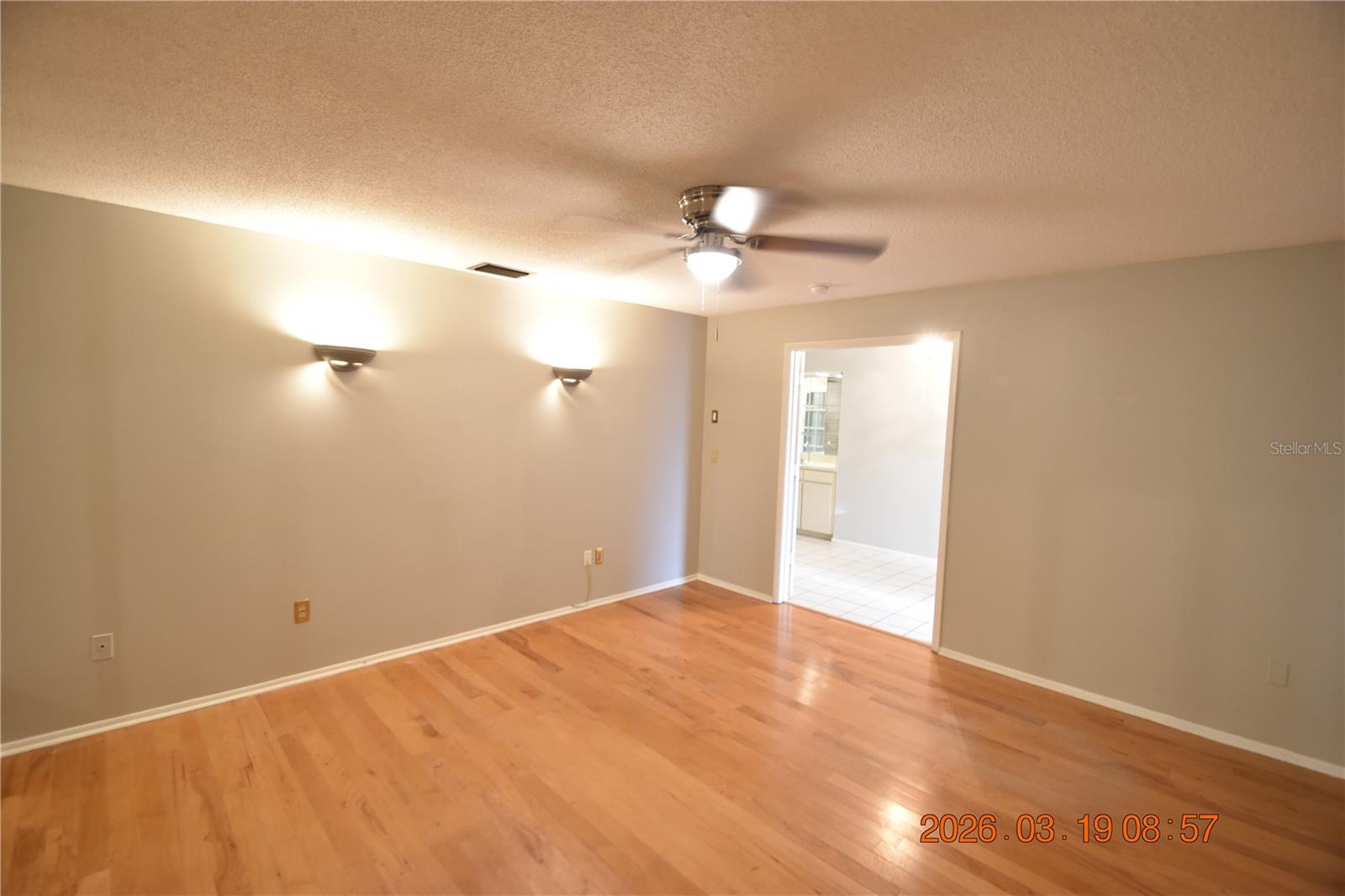 NORTHWOOD ESTATES - TR F - Residential Lease