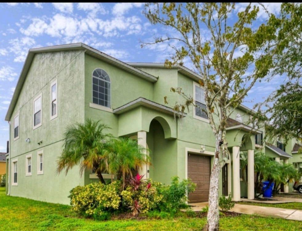 Photo of 4324 Paradise Cove Court, Kissimmee, FL 34746 (MLS # O6453102)