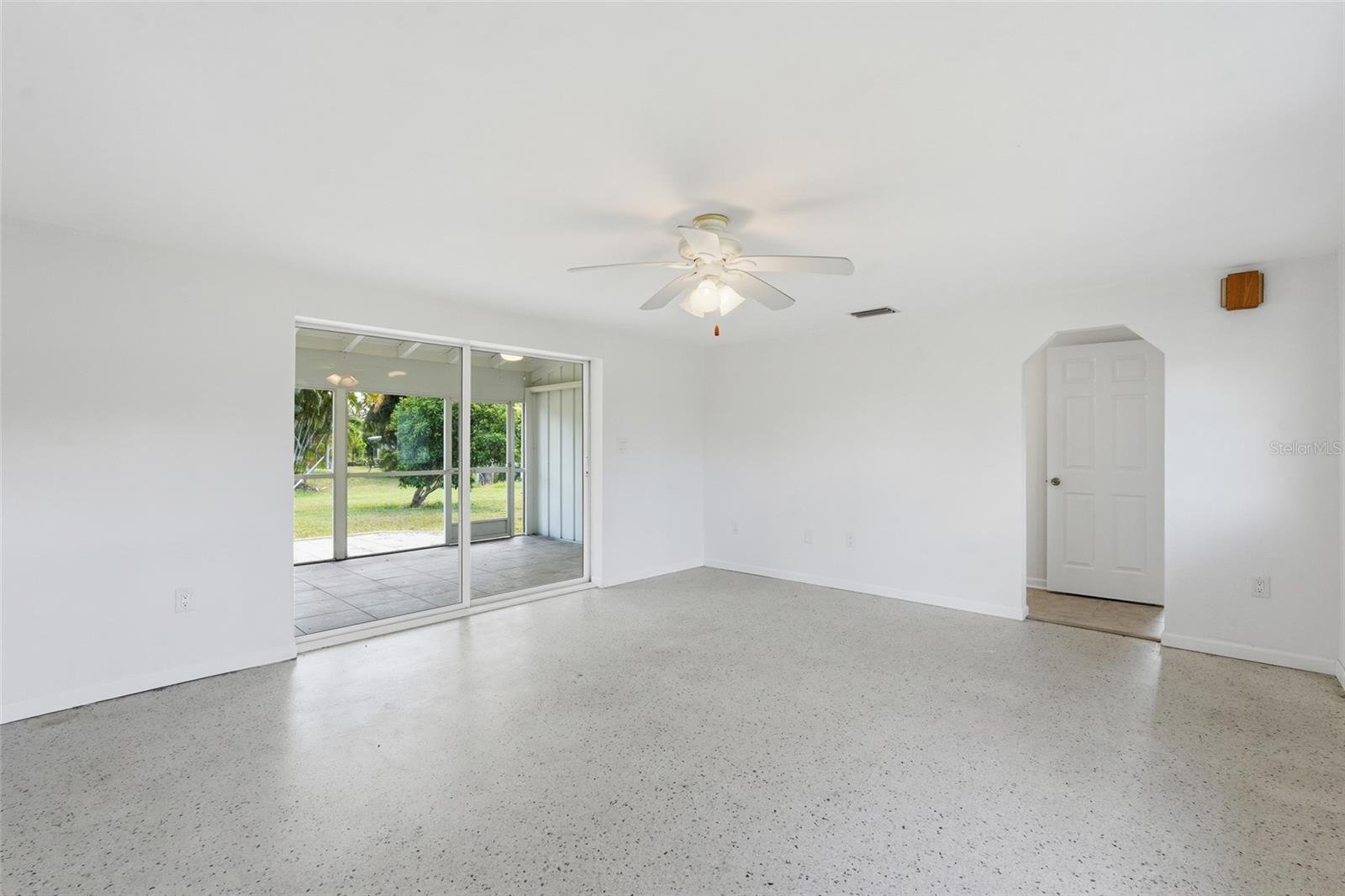 700 DOLPHIN PARKWAY
