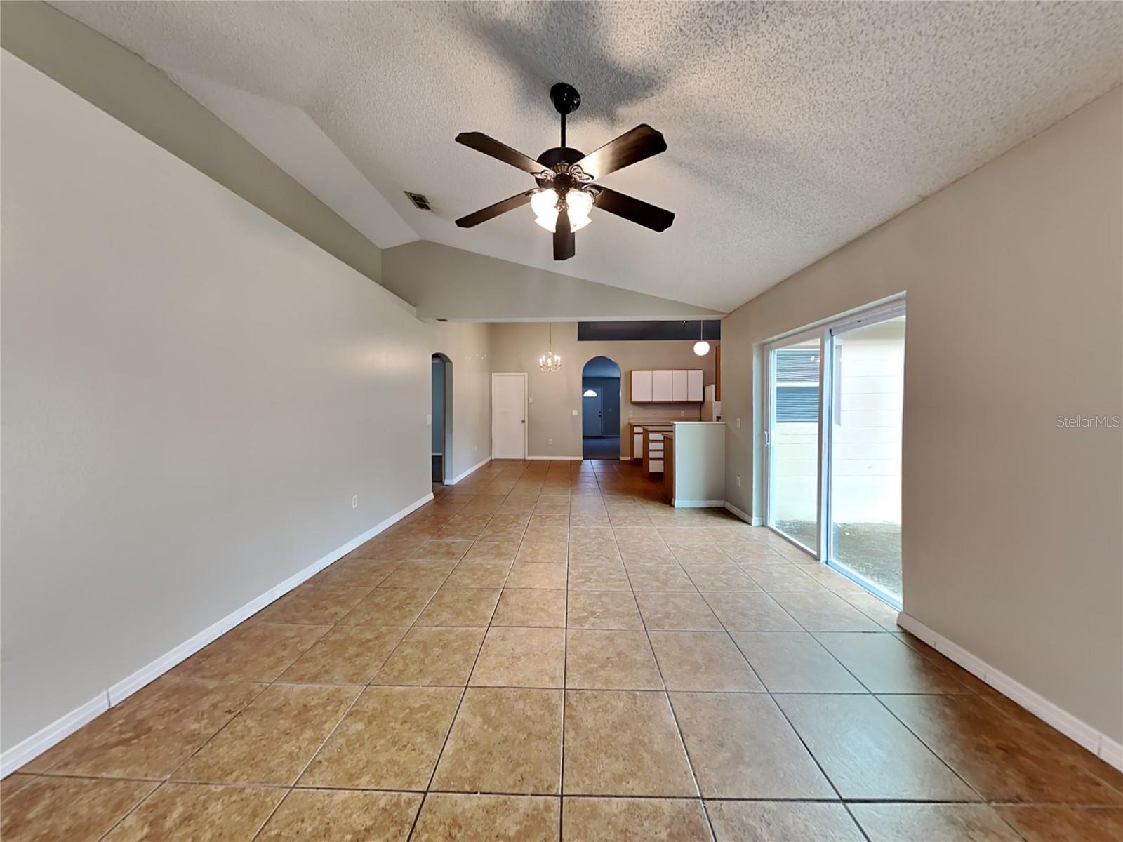 DELTONA LAKES UNIT 54 - Residential Lease