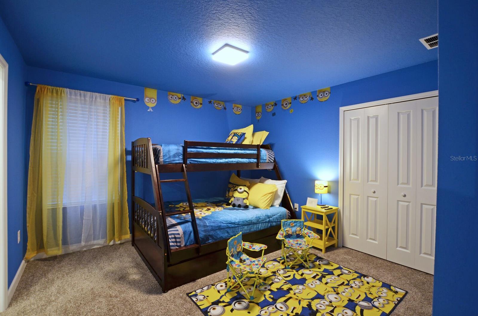 STOREY LAKE - Residential