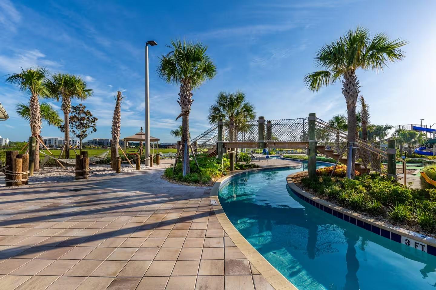 STOREY LAKE - Residential