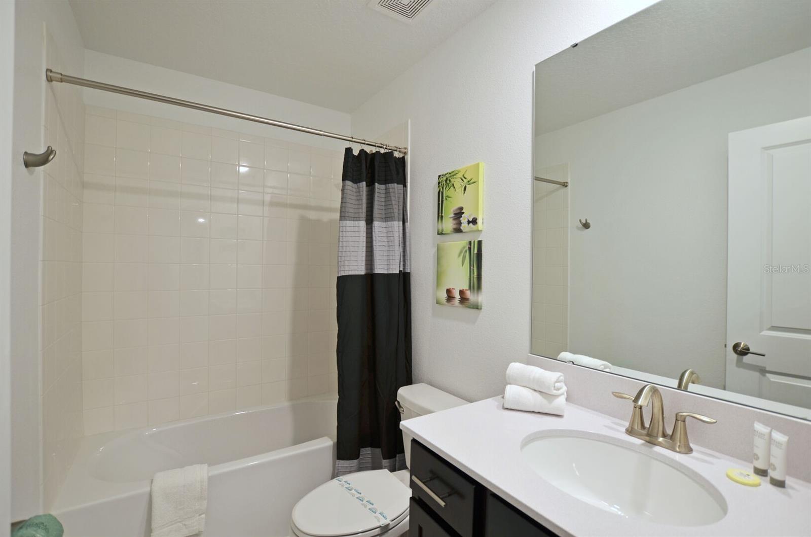 STOREY LAKE - Residential