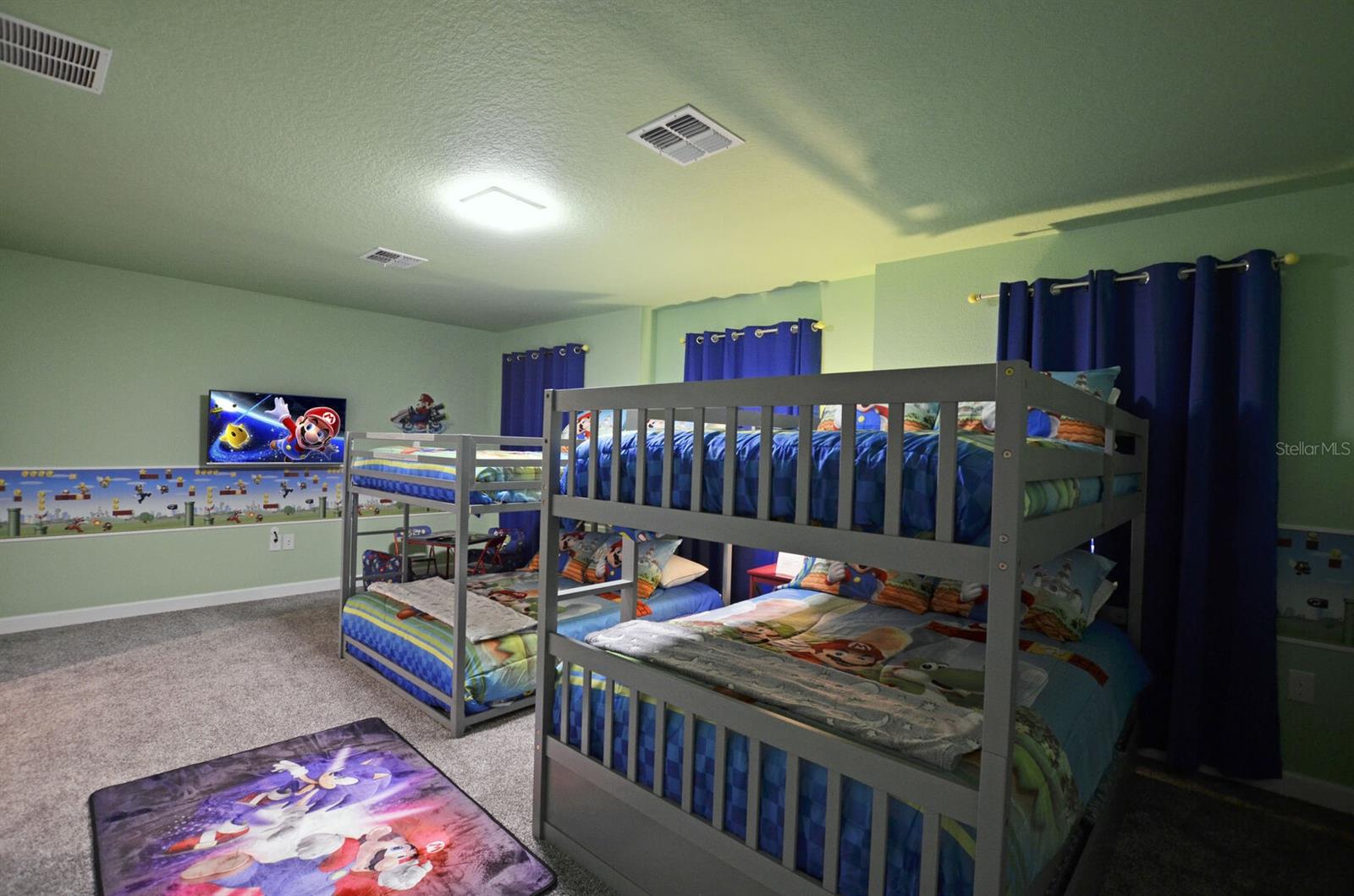 STOREY LAKE - Residential