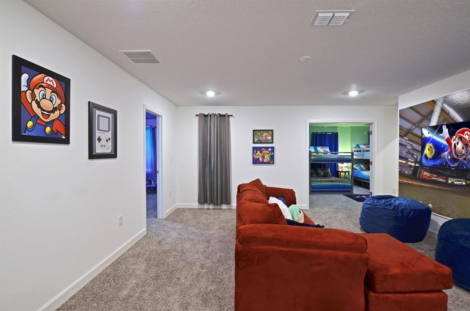 STOREY LAKE - Residential