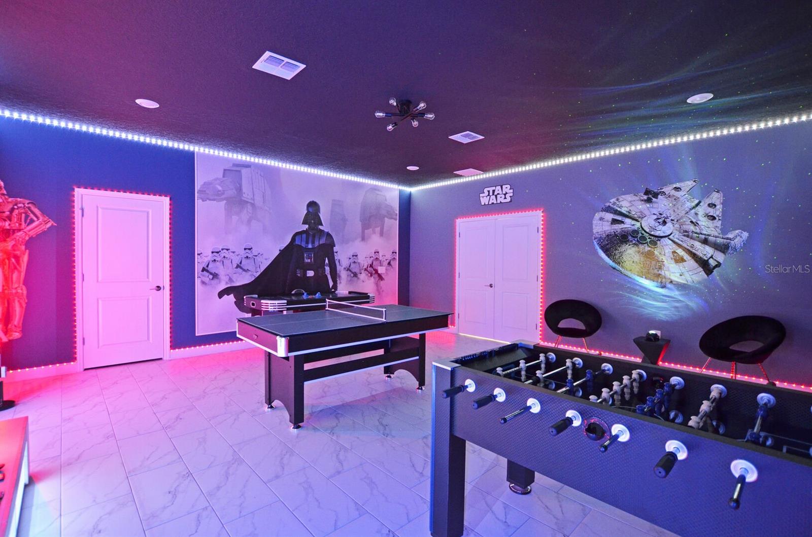 STOREY LAKE - Residential