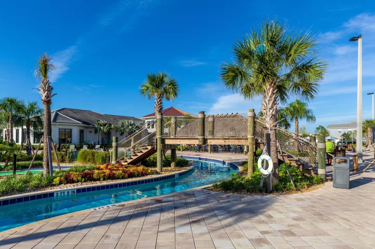 STOREY LAKE - Residential