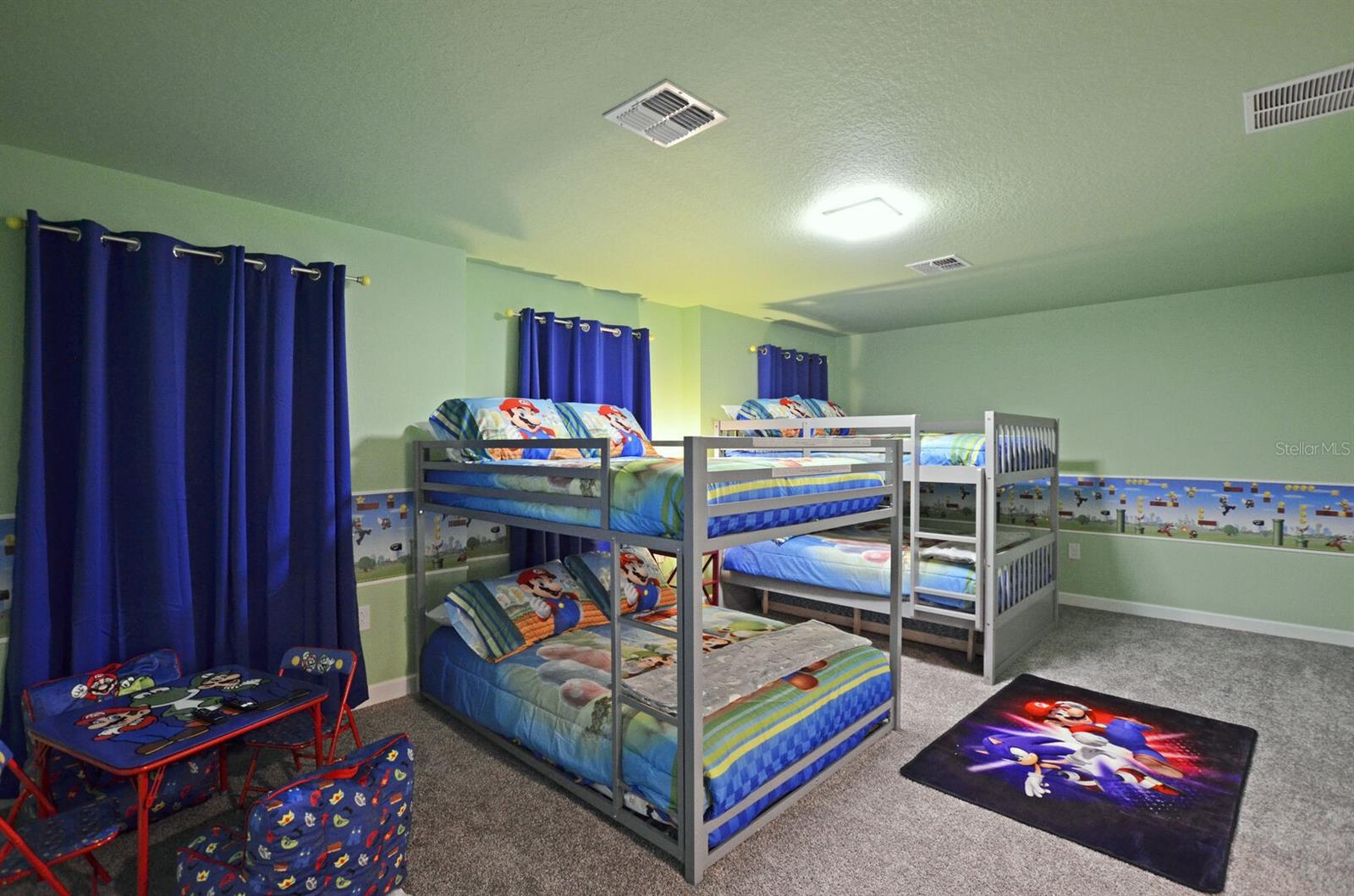 STOREY LAKE - Residential