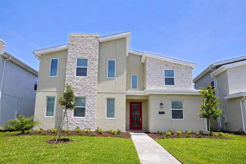 Photo of 4213 Paragprah Drive, Kissimmee, FL 34746 (MLS # O6370456)