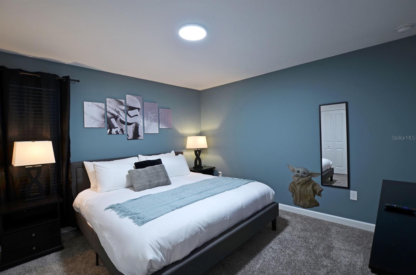 STOREY LAKE - Residential