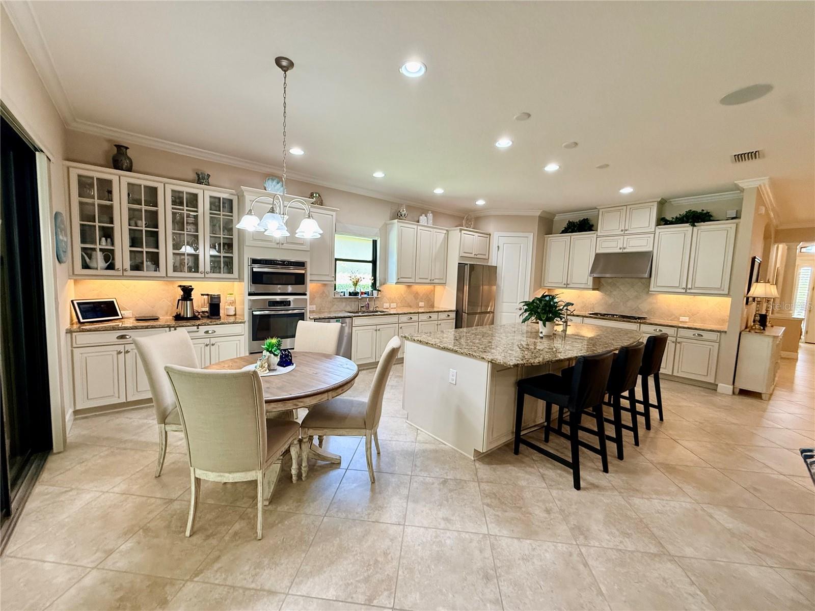 ARTISAN LAKES ESPLANADE PH I SP A-D - Residential