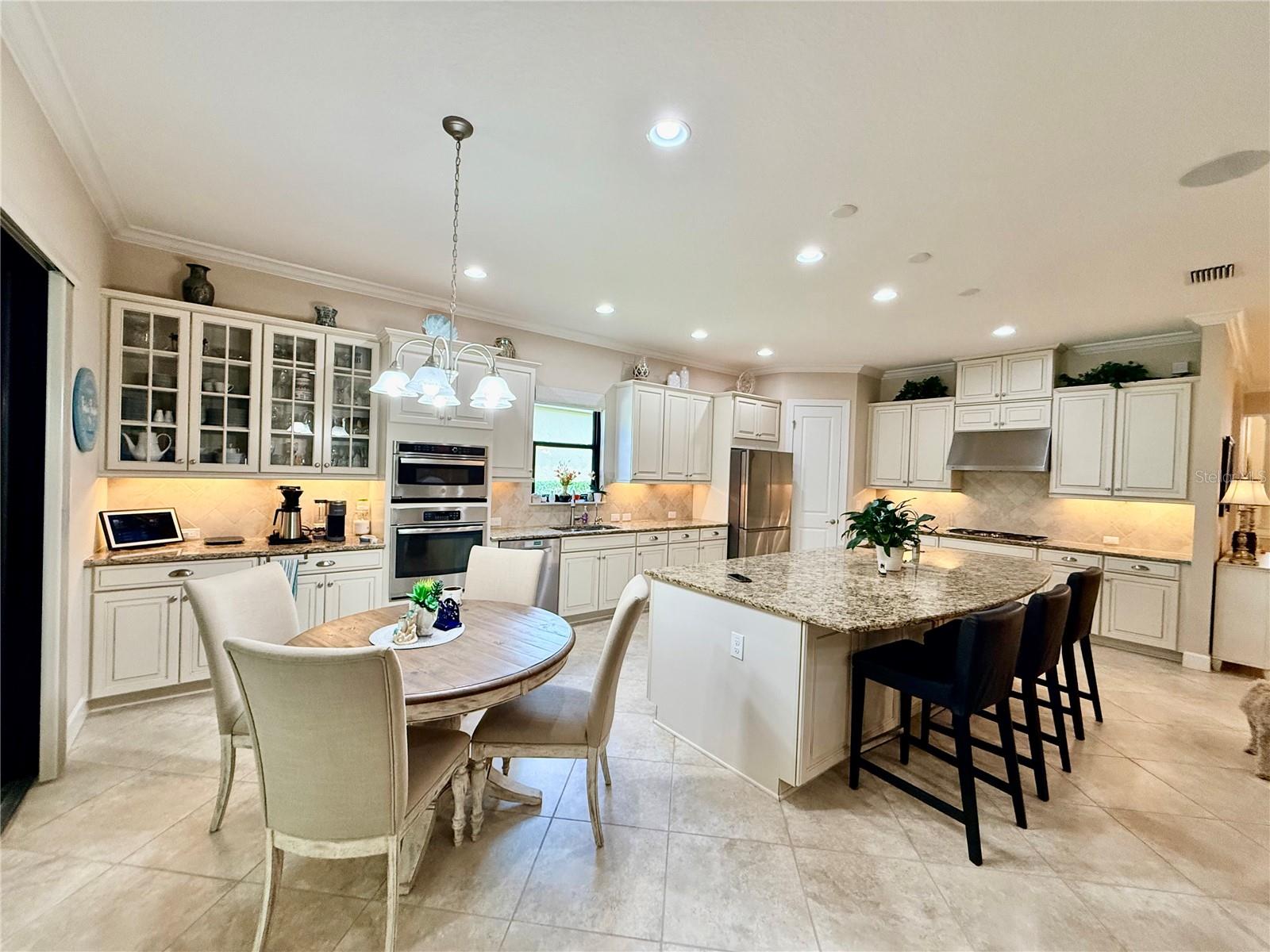 ARTISAN LAKES ESPLANADE PH I SP A-D - Residential