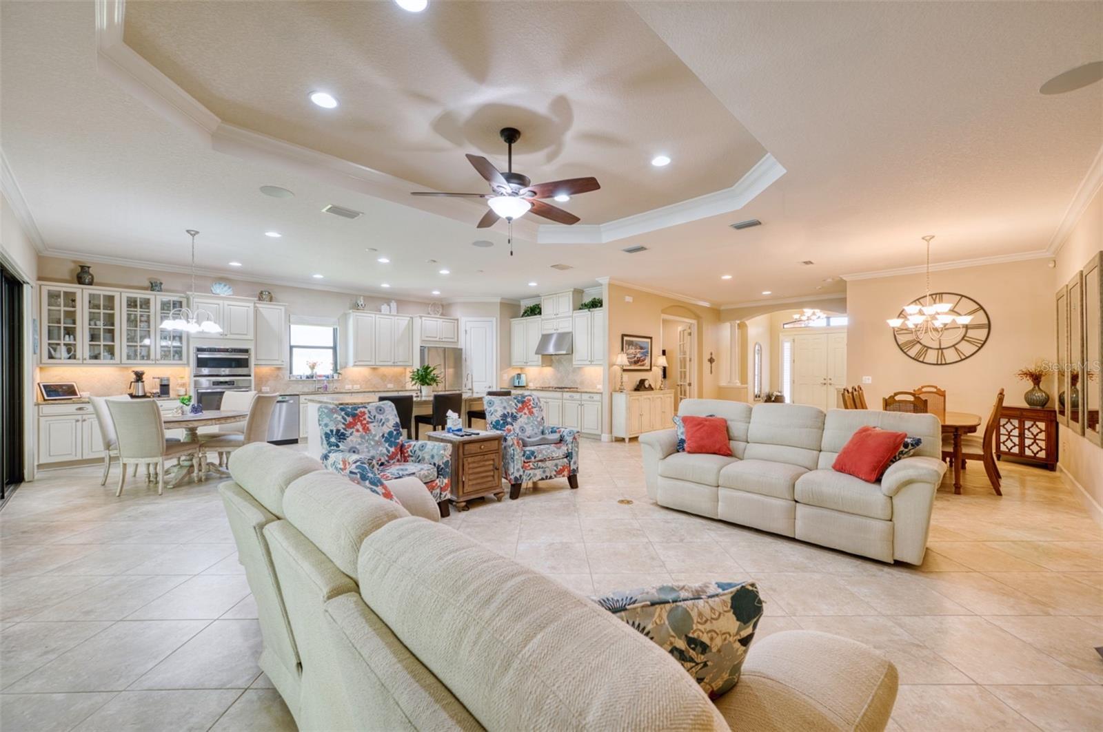 ARTISAN LAKES ESPLANADE PH I SP A-D - Residential