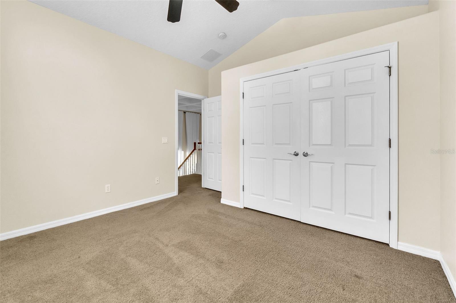 HOLDEN COVE - Residential Lease