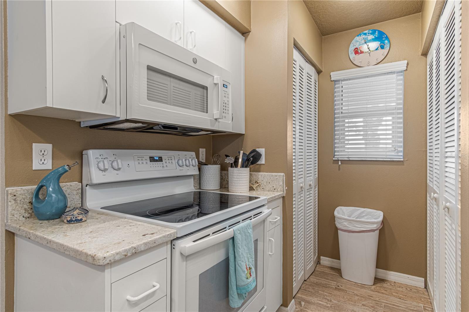 BOUCHELLE ISLAND CONDO - Residential