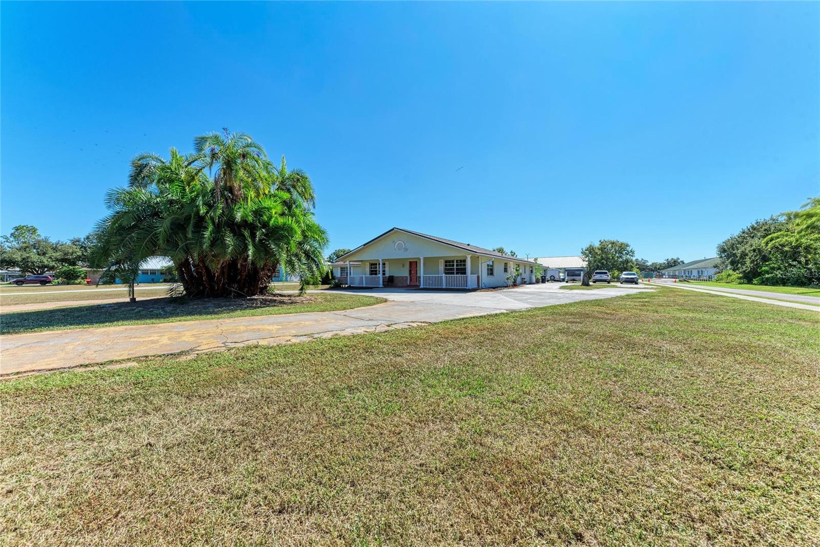 1499 17TH STREET W