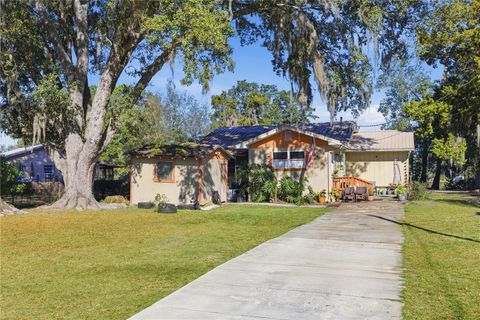 872 LAKE SHORE TERRACE INTERLACHEN FL 32148