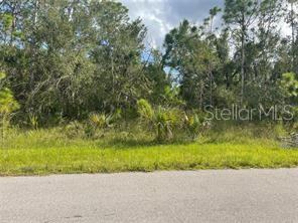 Photo of Sawyer Circle, North Port, FL 34288 (MLS # N6141390)