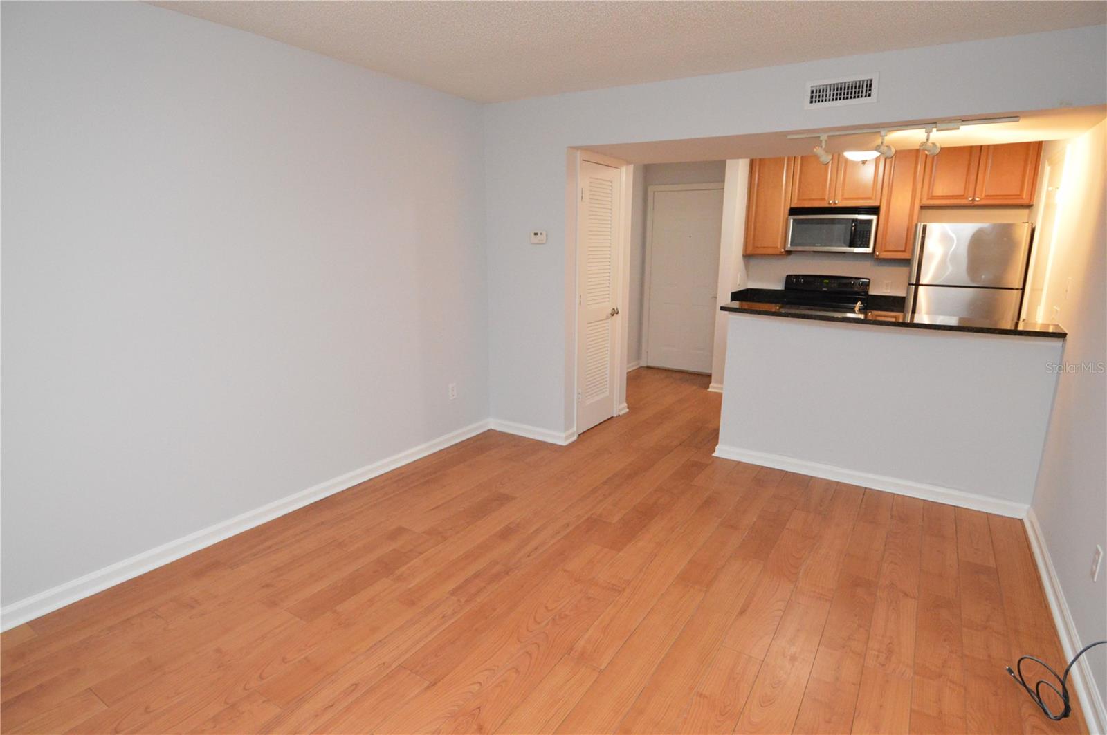 BAYPOINTE PRESERVE CONDO - Residential Lease